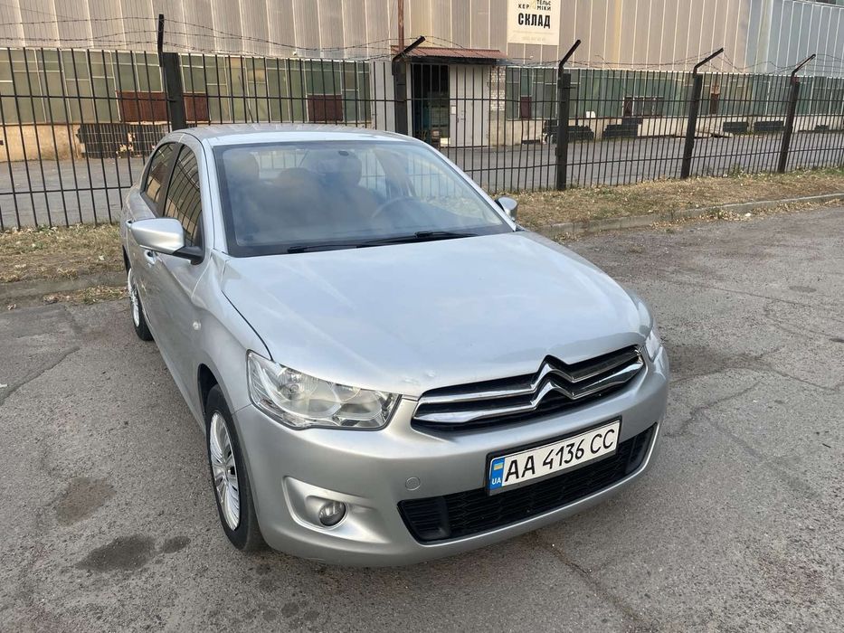 Оренда автомобіля (аренда авто)