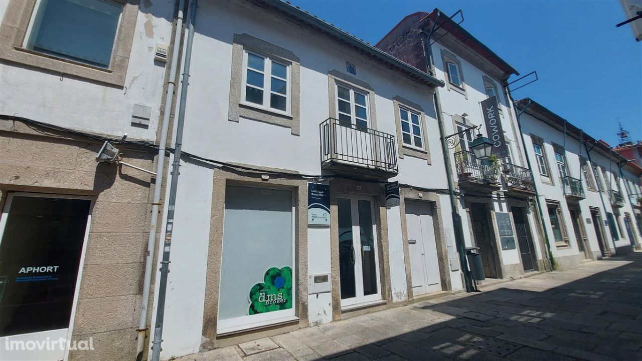 Andar de Moradia T4 centro histórico de Viana do Castelo