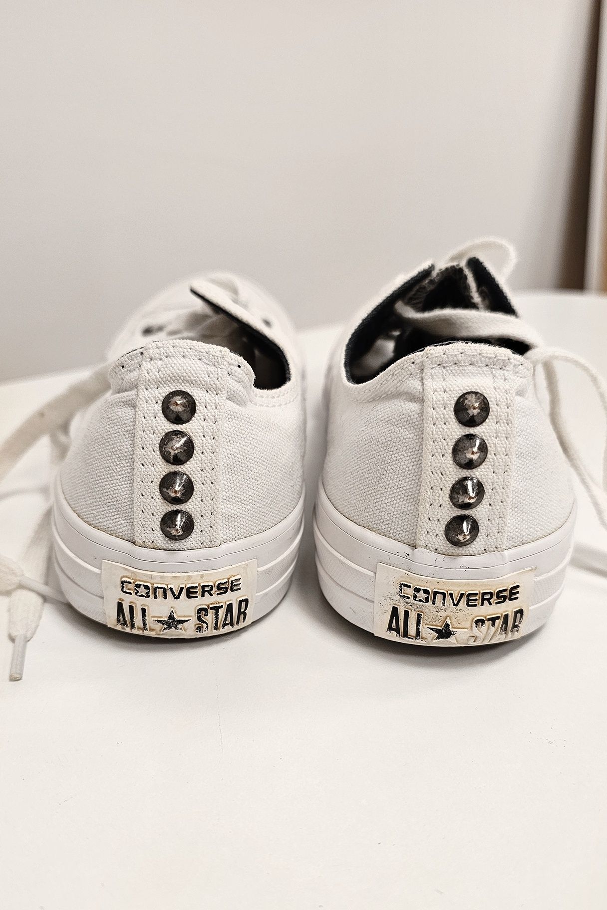 Trampki Converse z ćwiekami