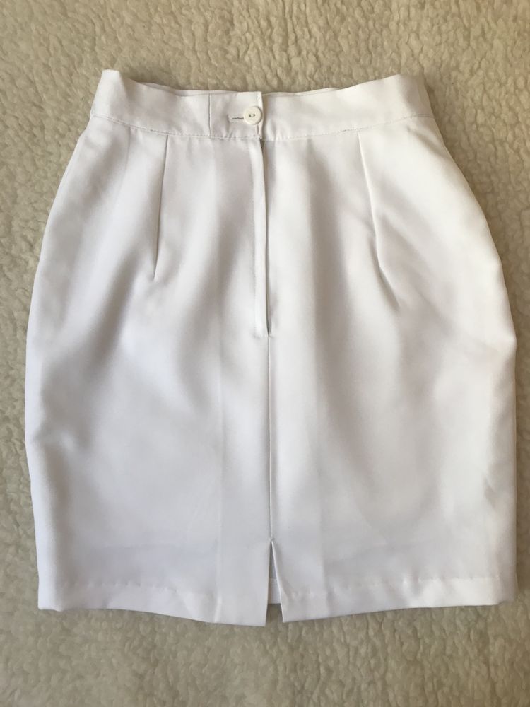 Biała elegancka spódnica ołówkowa letnia lato basic
