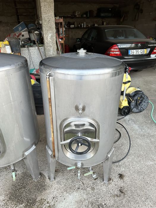 Cubas inox varias capacidades 250 littos e 1000 litros