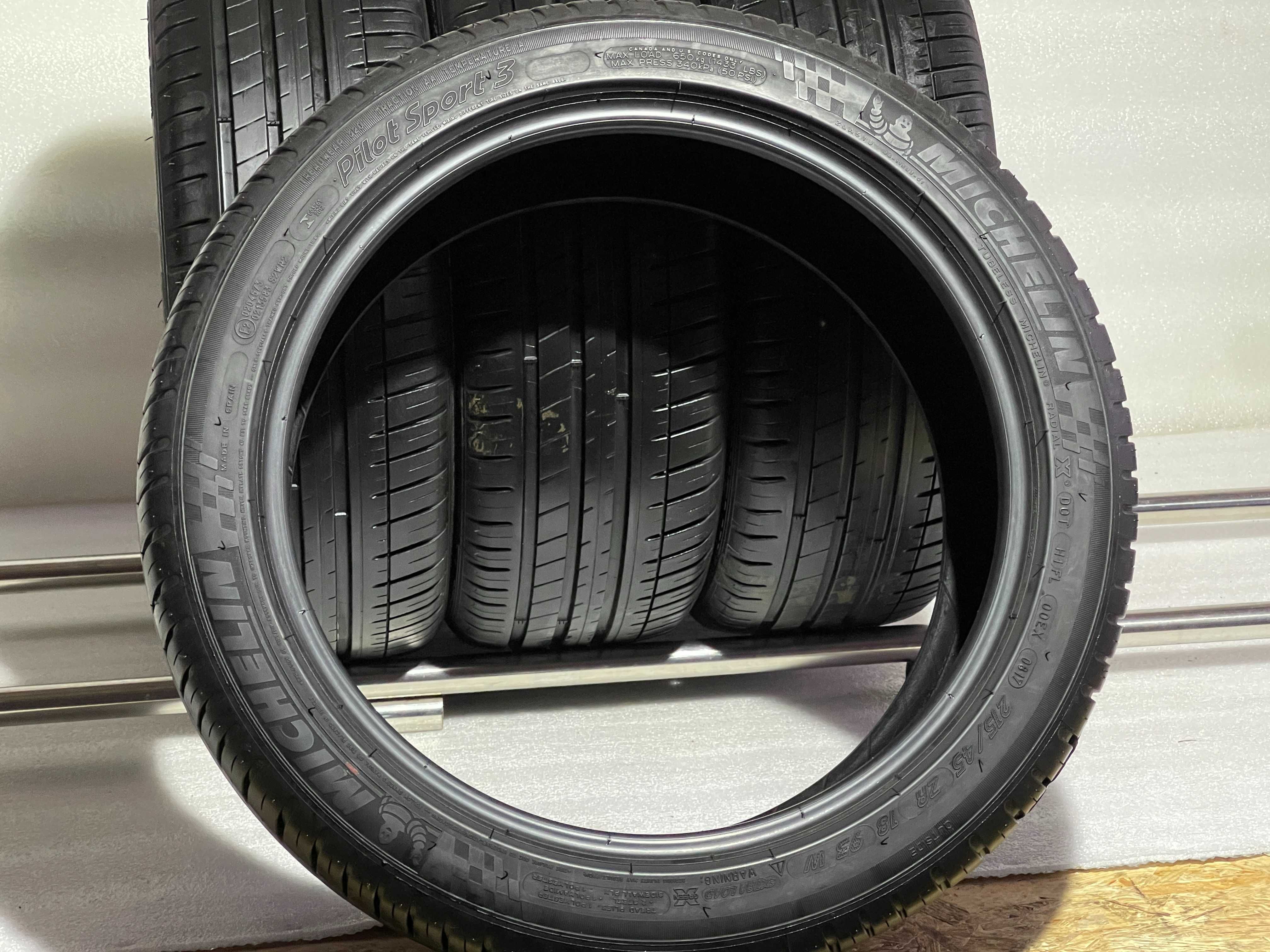 215/45 R18 Michelin Pilot Sport3