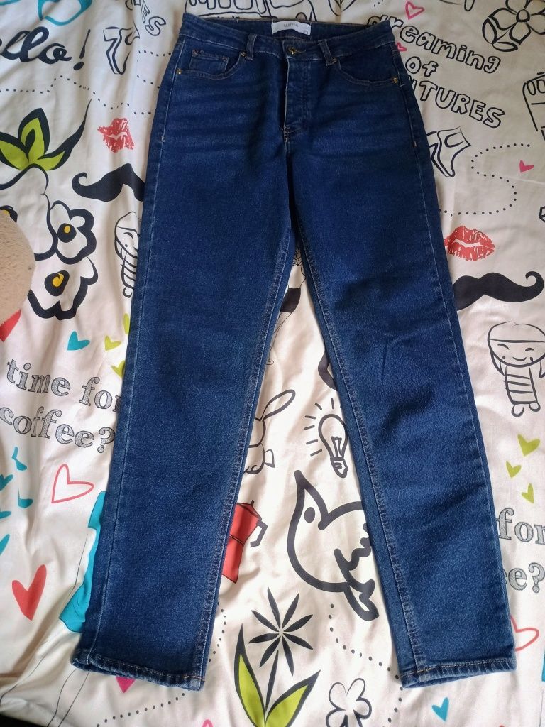 Jeansy Resserved