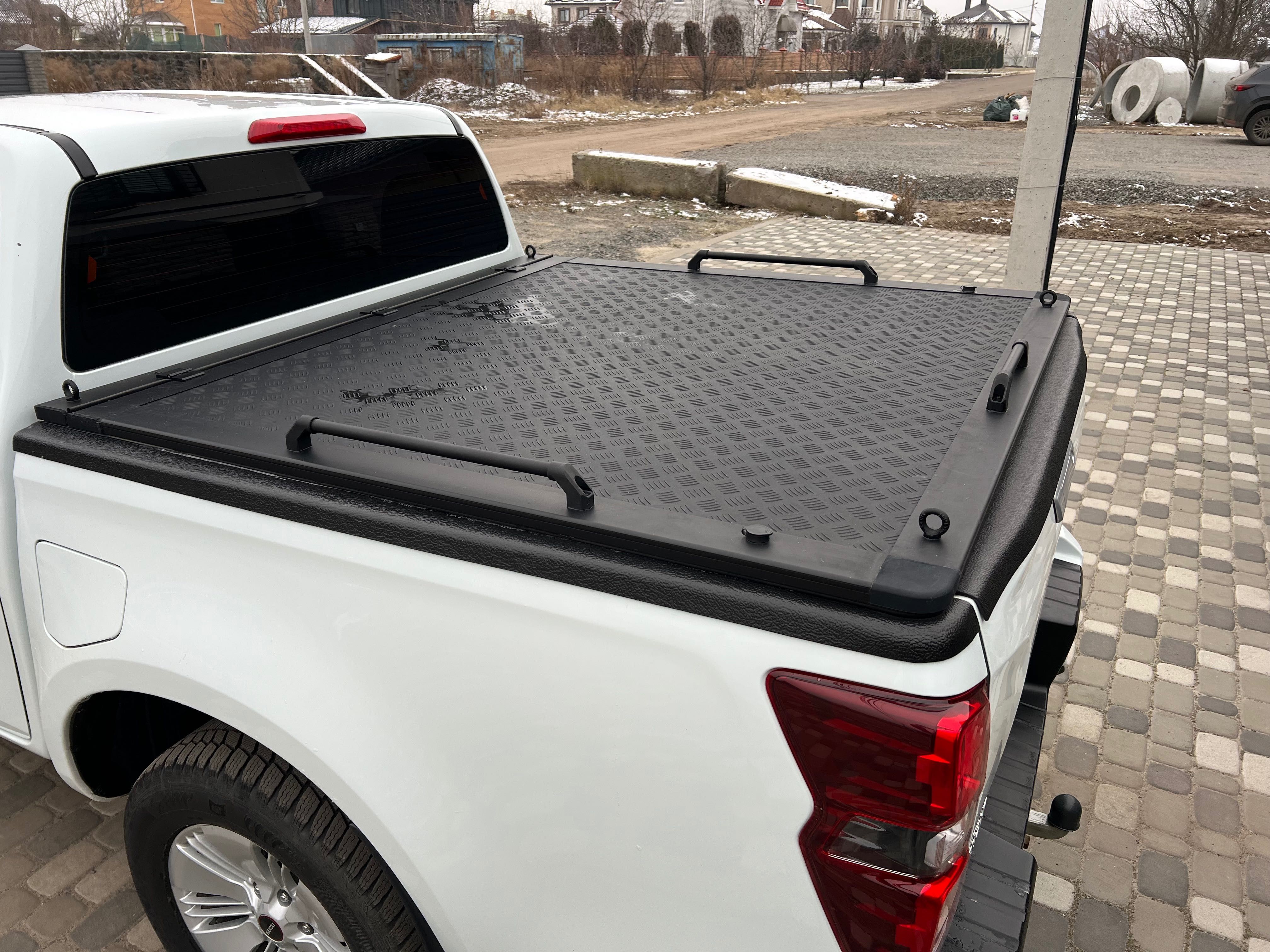 Автомобіль Isuzu D-Max
