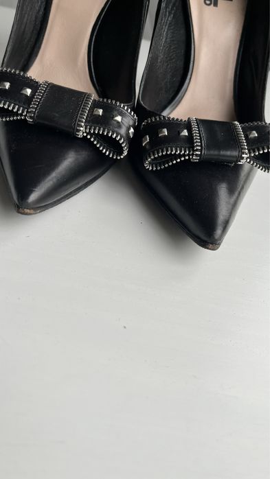 Karl Lagerfeld szpilki czarne rock pump 38 skóra skórzane