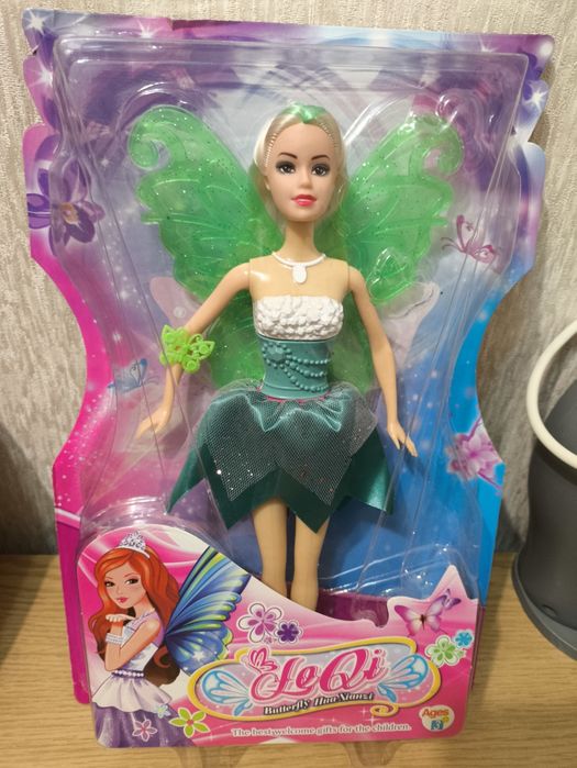 Барбі, лялька фея
