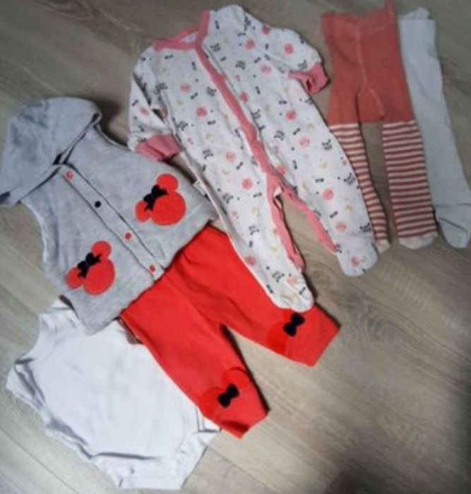 Ubranka dla dziewczynki 62