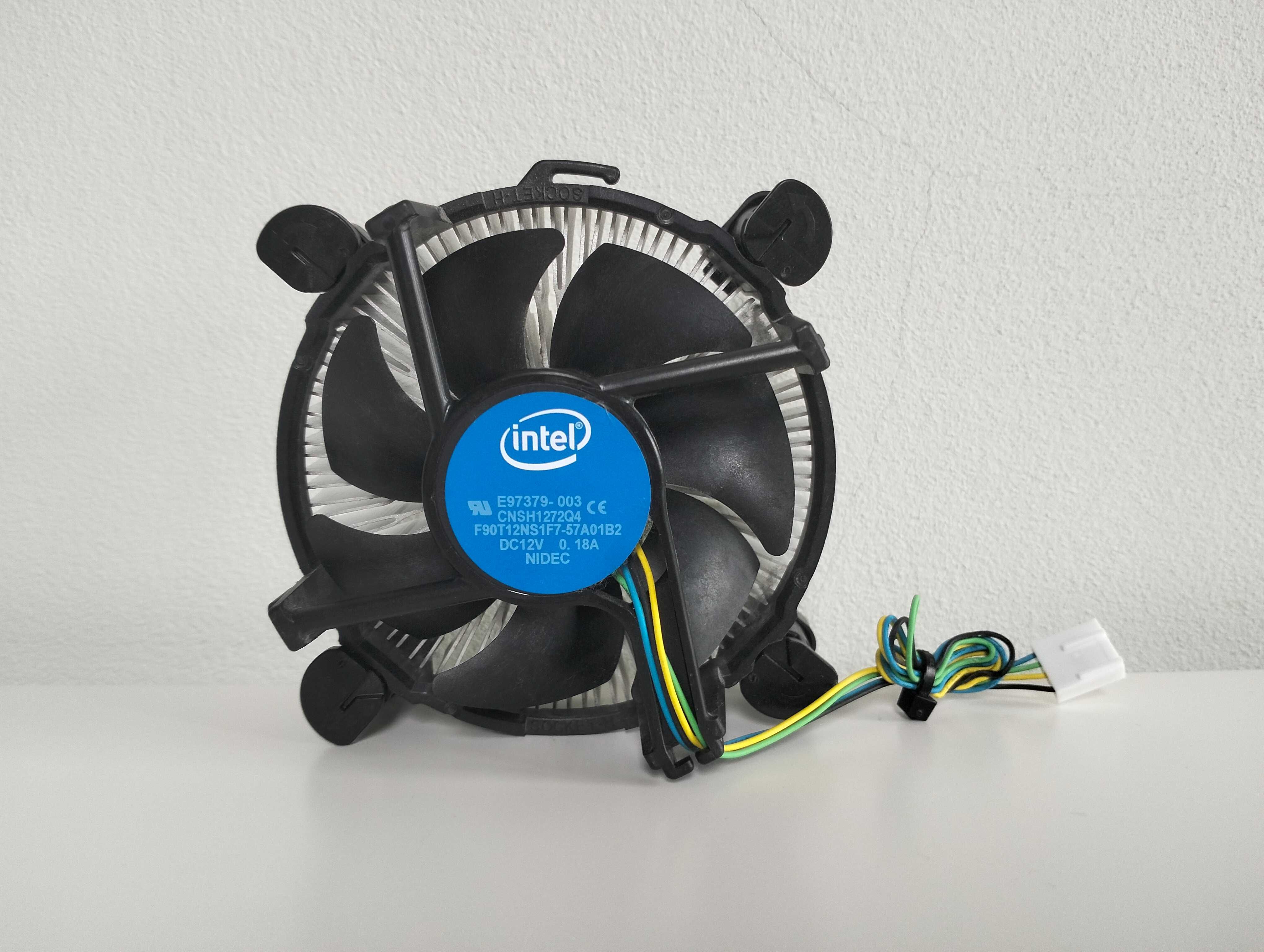 Chłodzenie procesora Intel E97379 - 003 socket 1200/LGA 1200