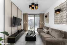 Jasny apartament z balkonem | Mogilska