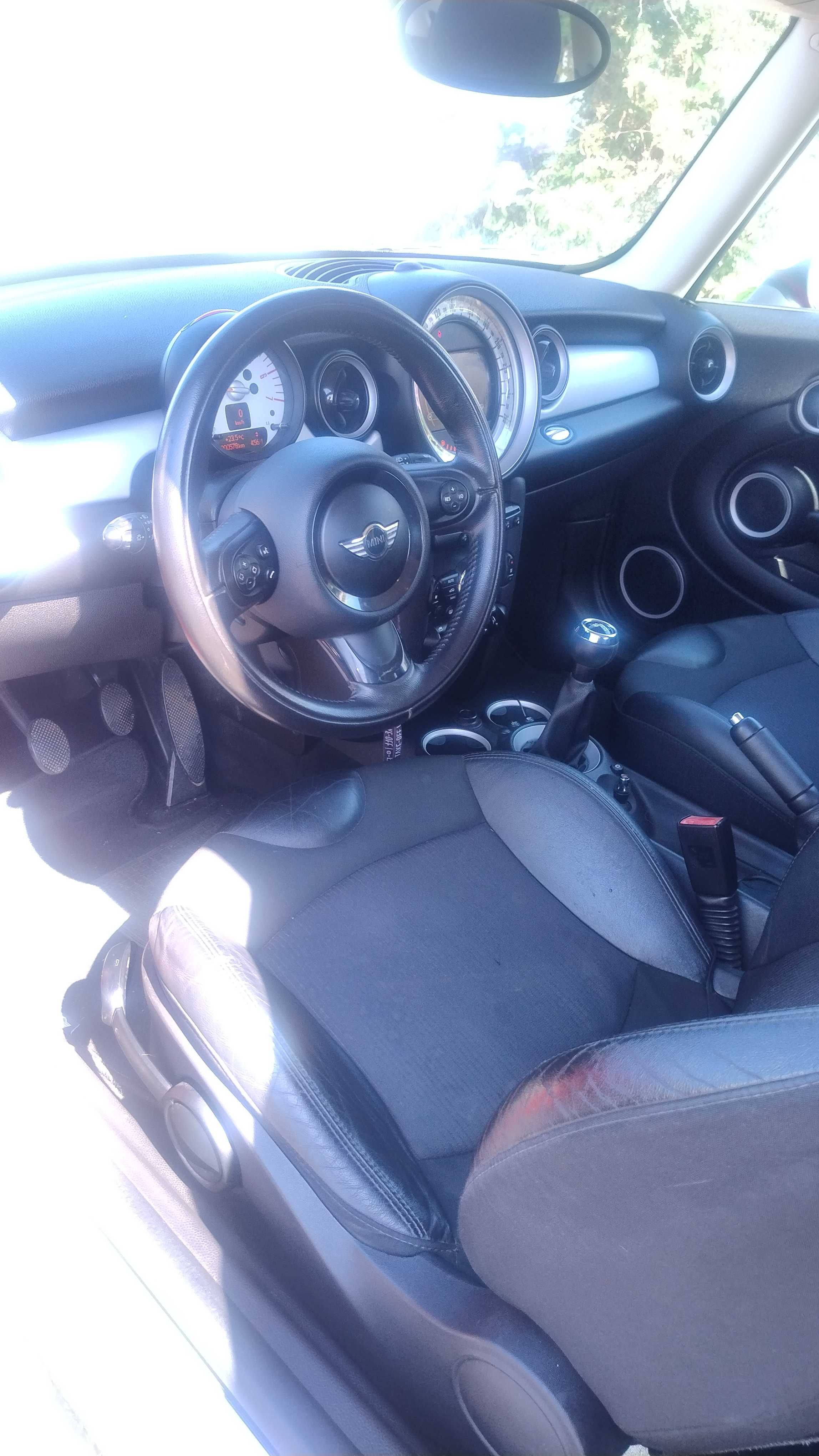 Mini Cooper D 1.6