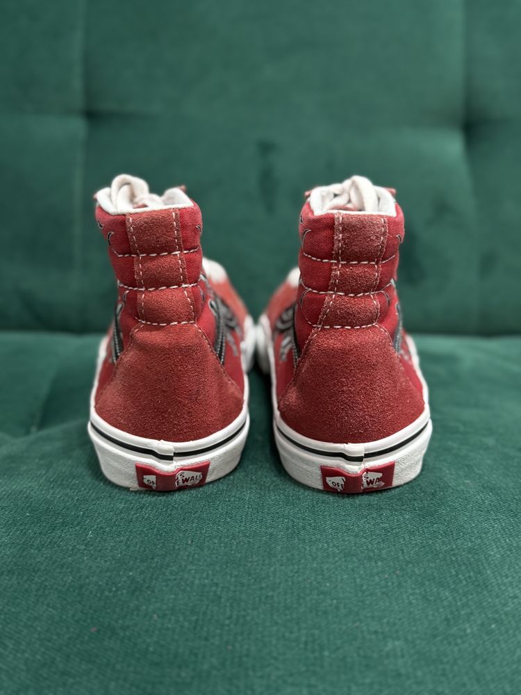 buty damskie zamszowe firmy Vans
