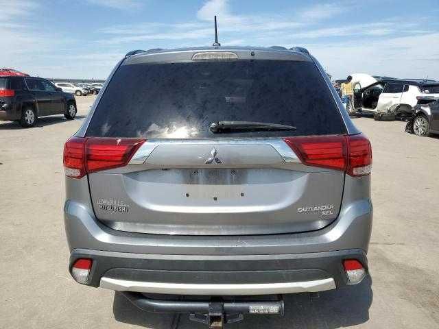 MITSUBISHI Outlander se Сша 2016