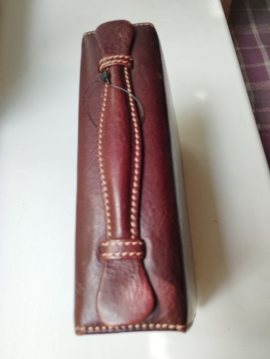 Подарочный мужской кожаннвй нессесер