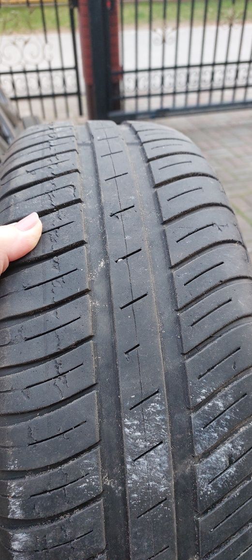 Felgi z oponami 175/65 R 14 komplet