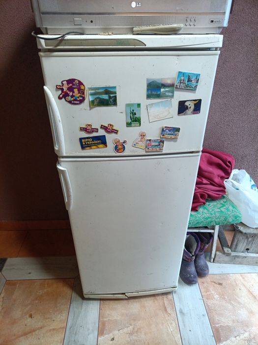 Продам холодиьник