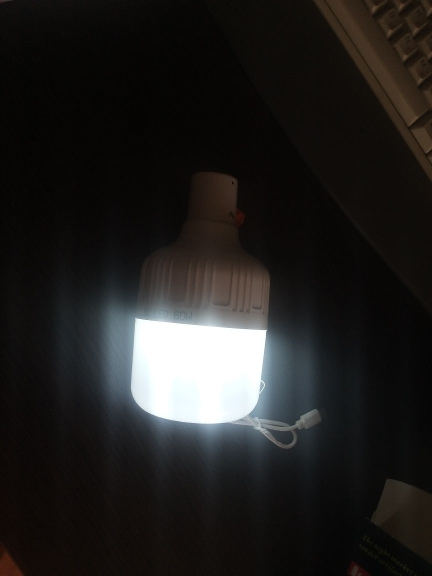 Лампа на аккумуляторе