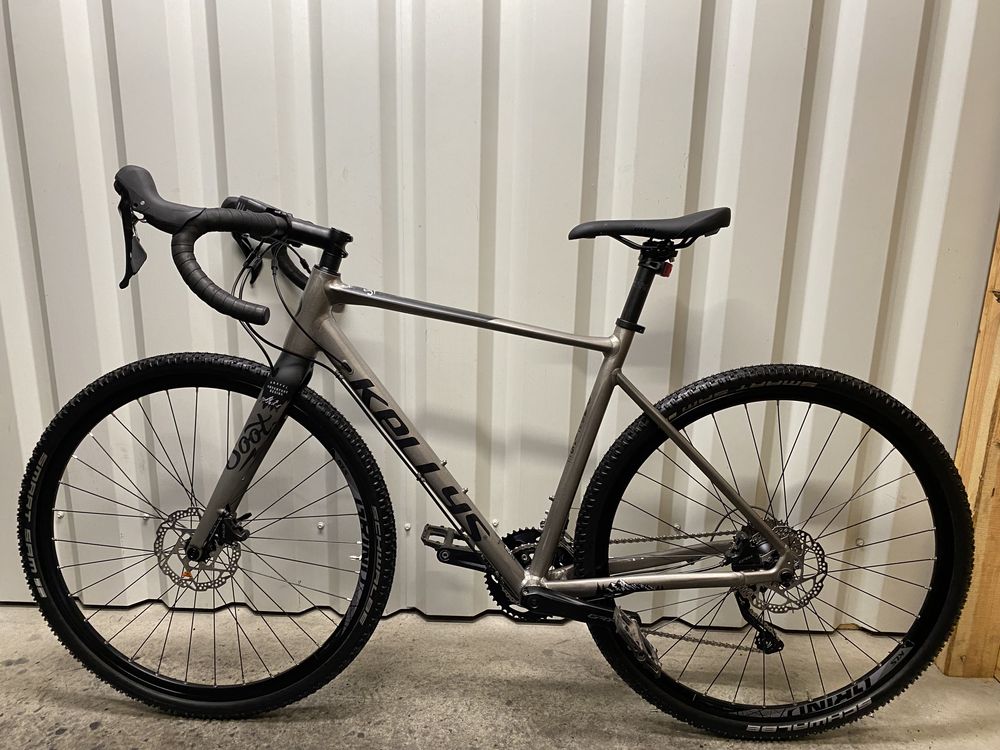 Стан нового Рама М Гравійний велосипед Kellys Soot 50 Shimano GRX