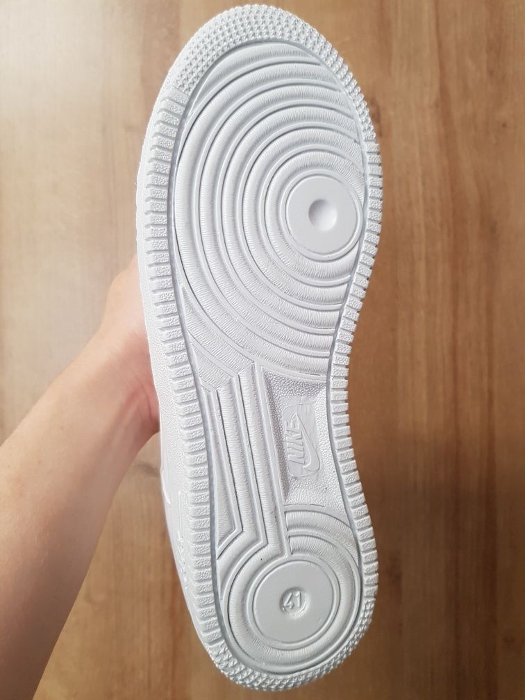 Nike Air Force rozmiar 41 białe nowe
