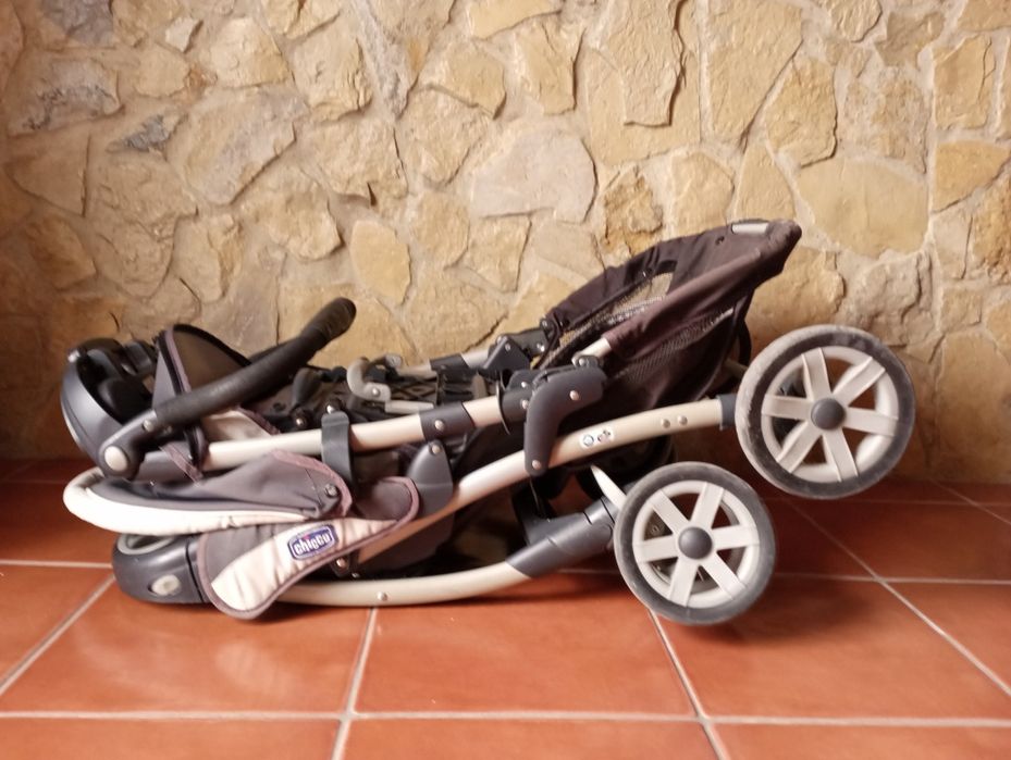 Carrinho de bebé