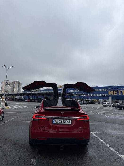 Тесла х шикарная