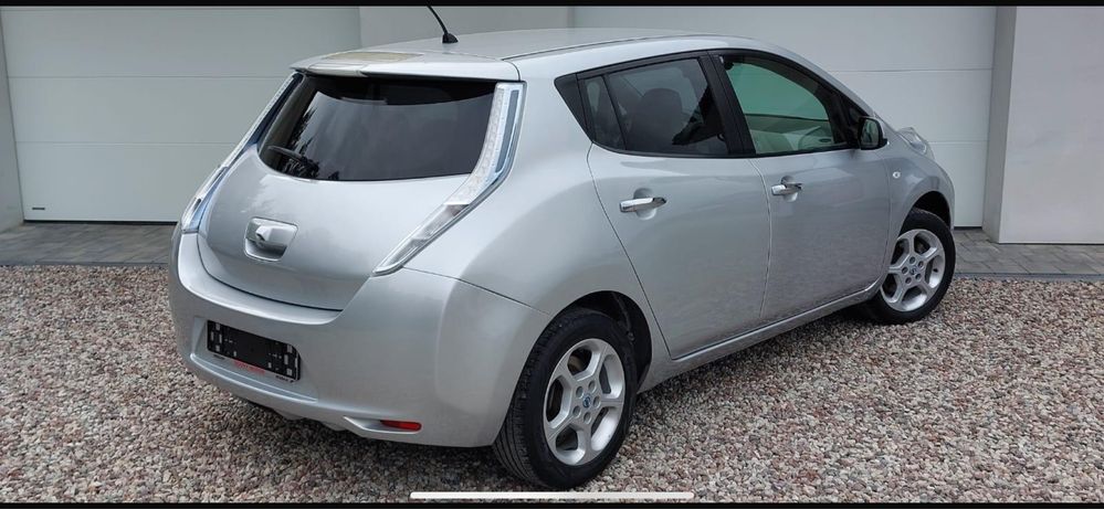 Nissan laef 30kwh/109km/elektryk/ Tekna Bardzo ladne auto