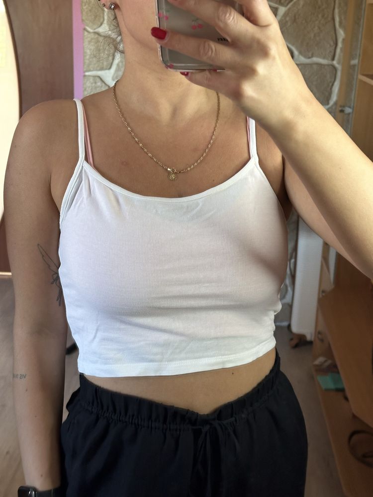 Biały crop top na ramiączkach New Yorker 38 M