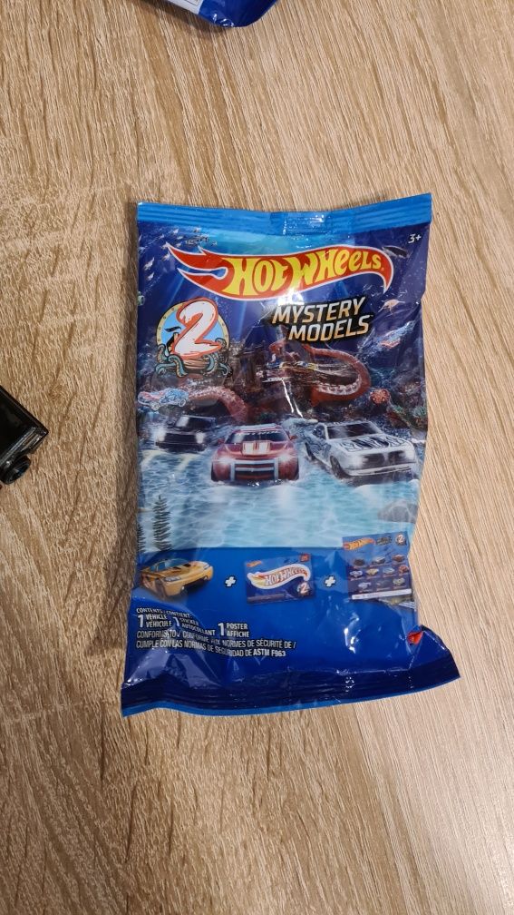 Hot Wheels Mystery Models 68 Plymouth Barracuda Formula S