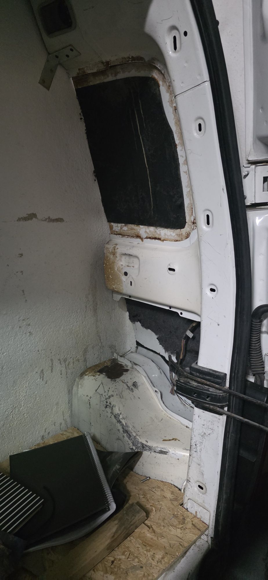 Vendo traseira de carrinha citroën