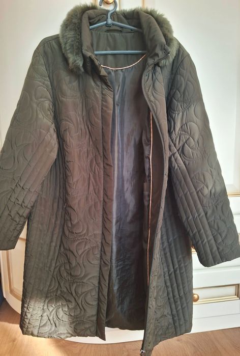 Демісезонне стьобане жіноче пальто на холодну осінь, р. 52 (XXL)