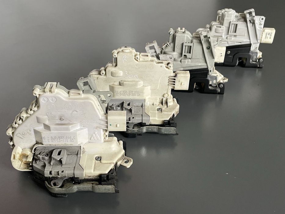 Замок Дверей Audi Q5 8R Ауді Ку5 Кю5 Розборка Шрот