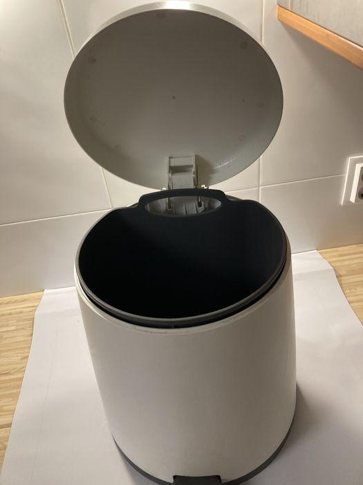 Caixote do lixo com pedal IKEA