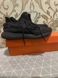 Кроссовки Yeezy boost 3500