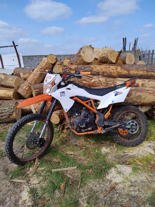 Defender 150cc 2021r