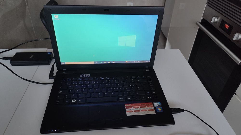 Computador notebook insys
