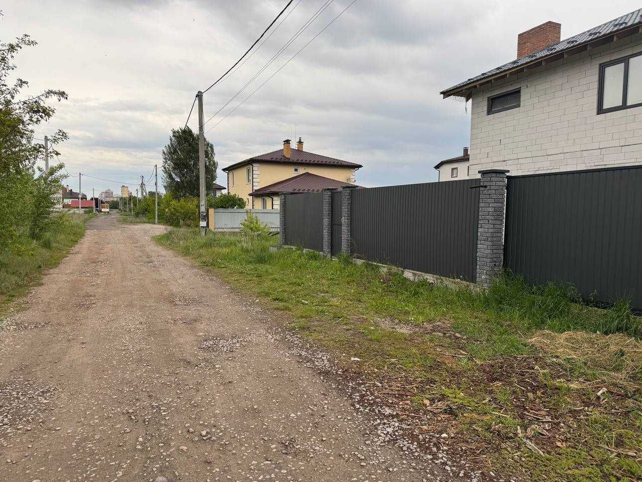 Будинок з ділянкою в Києві! 2 поверхи, 115 м², 6 соток, поряд річка