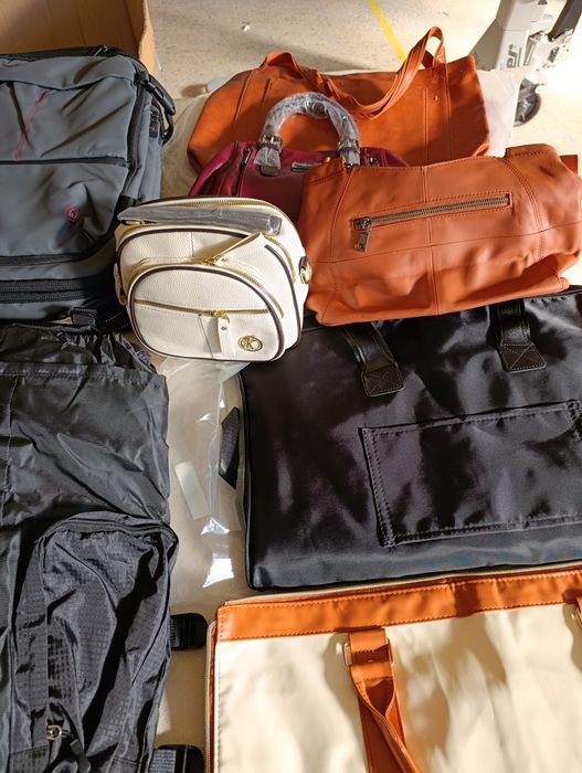 Lote de malas/carteiras/sacos