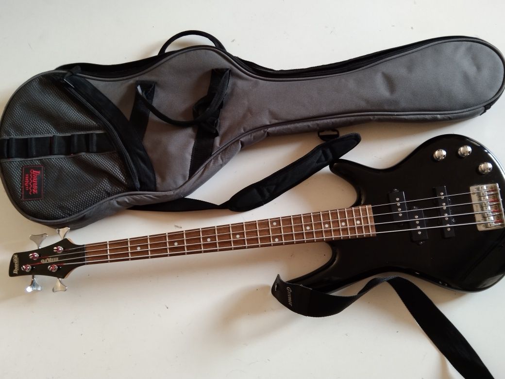 Gitara elektryczna basowa IBANEZ Mikro