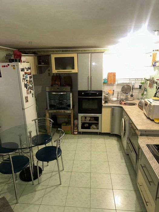 Приватний будинок р-н парку