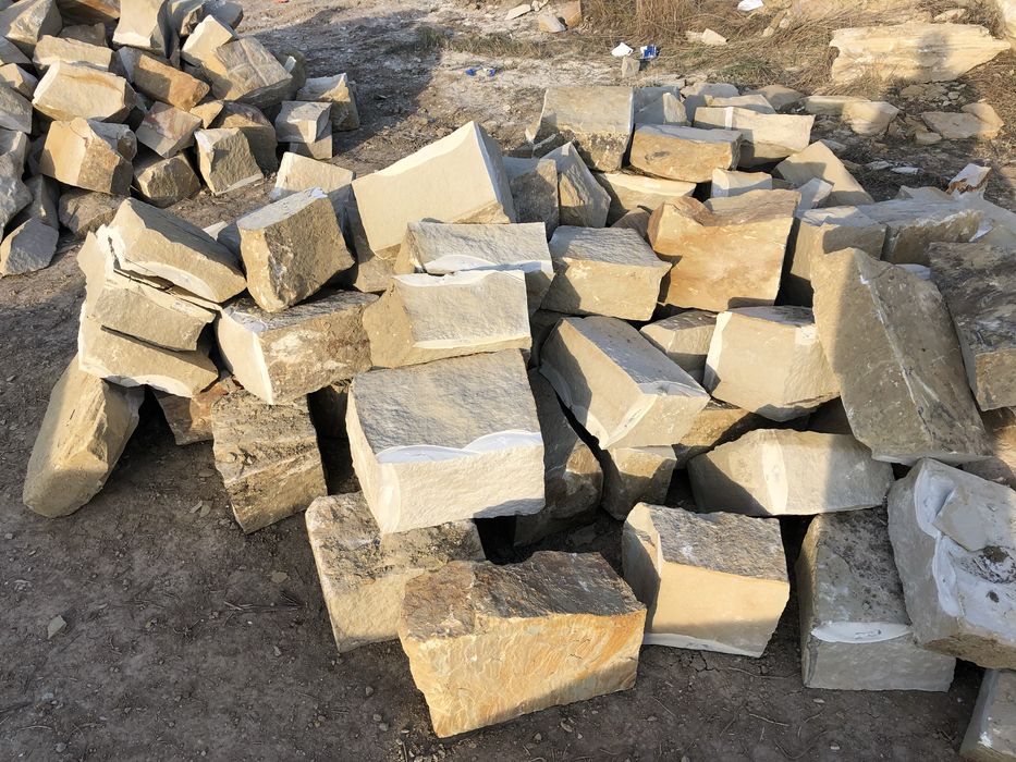 бутовий  камінь по 1700 грн./м3