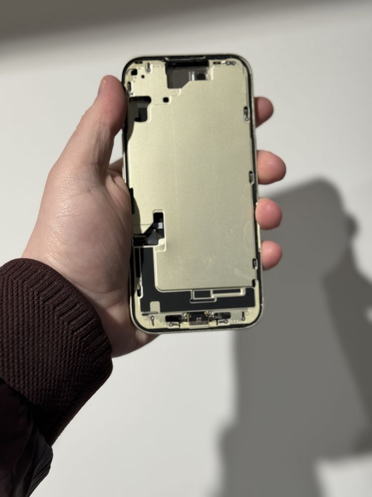 Оригінальний корпус iPhone 15 ( Yellow )