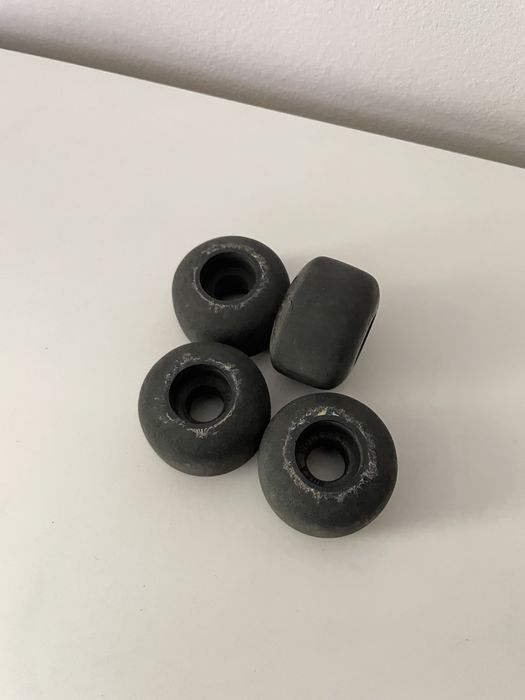 kolka do deskorolki grubosc 3cm 1,5 cala srednica 4,7cm