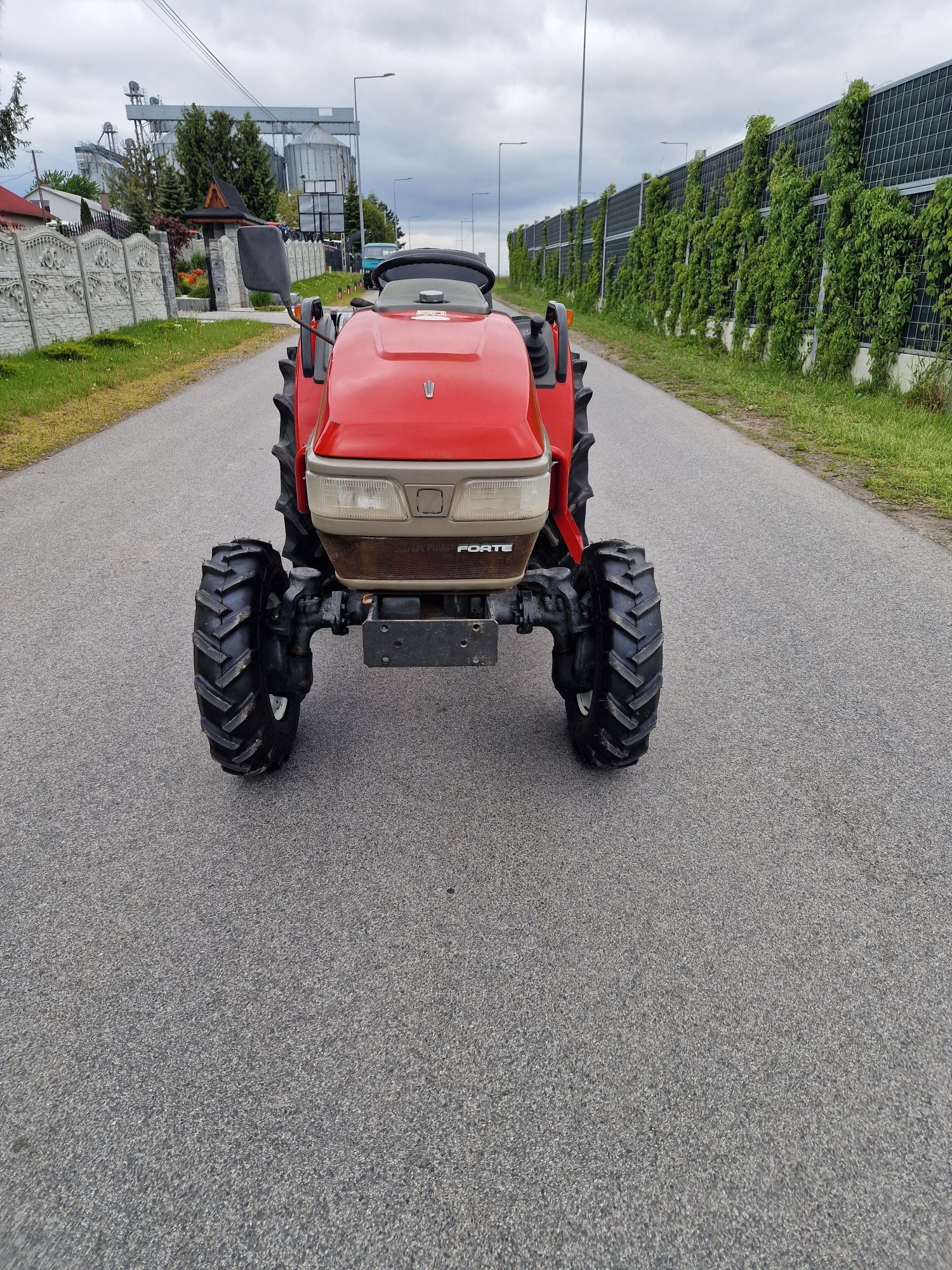 Traktorek Japoński Yanmar F200 Z Gwarancją