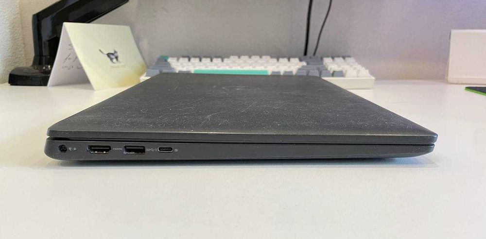 Ноутбук DELL LATITUDE 3520 Intel i7-1165G7 16GB 256 SSD Intel Iris Xe