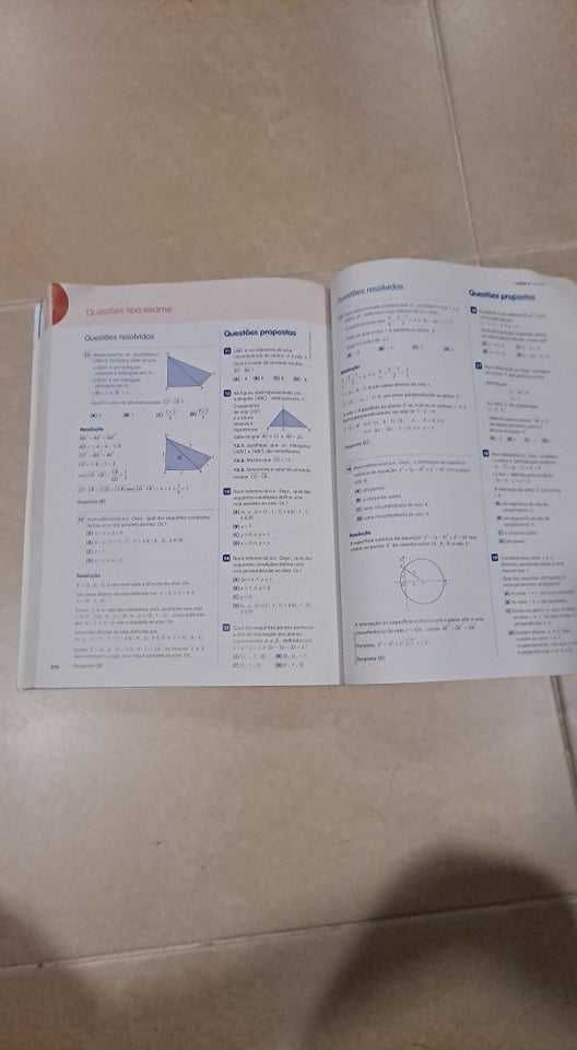 Livro Preparação Exame Final Matemática A 12ºANO  COMO NOVO