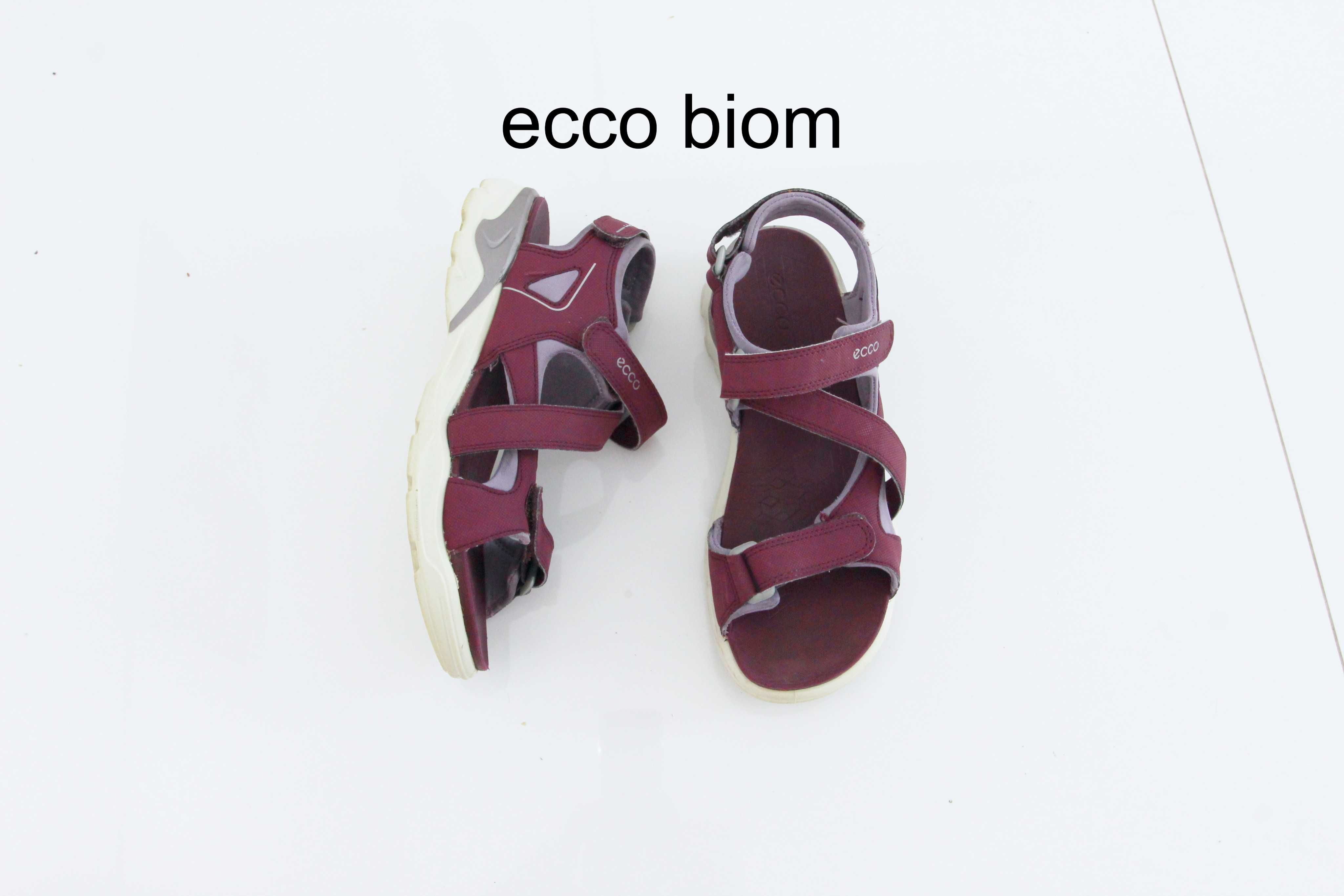 ECCO Biom bez wad 38