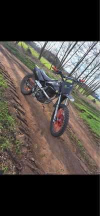 Cross loncin 150