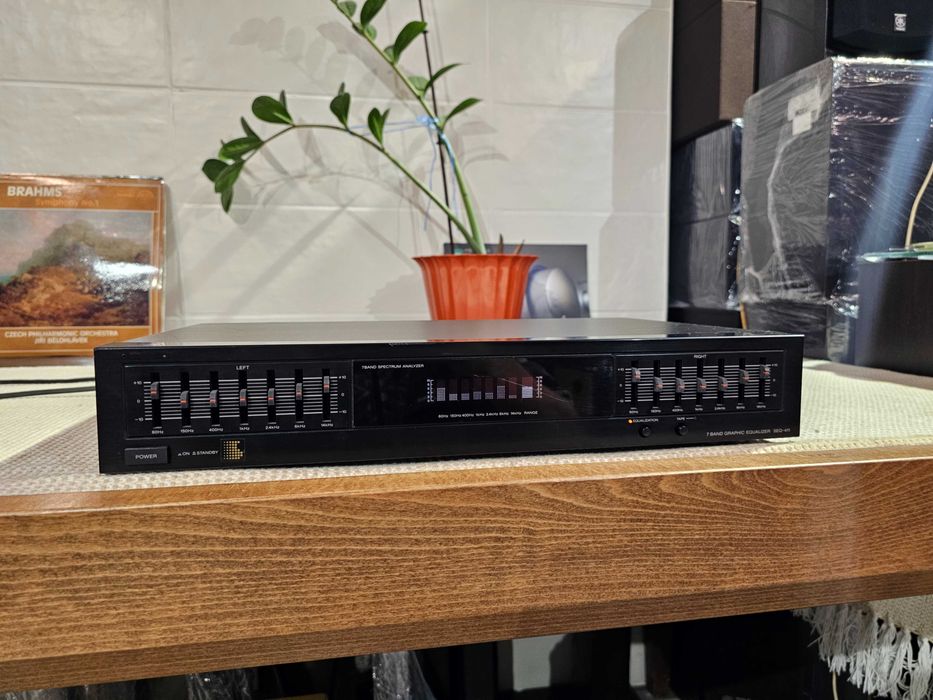 Еквалайзер Sony SEQ-411 7-Band Graphic Equalizer