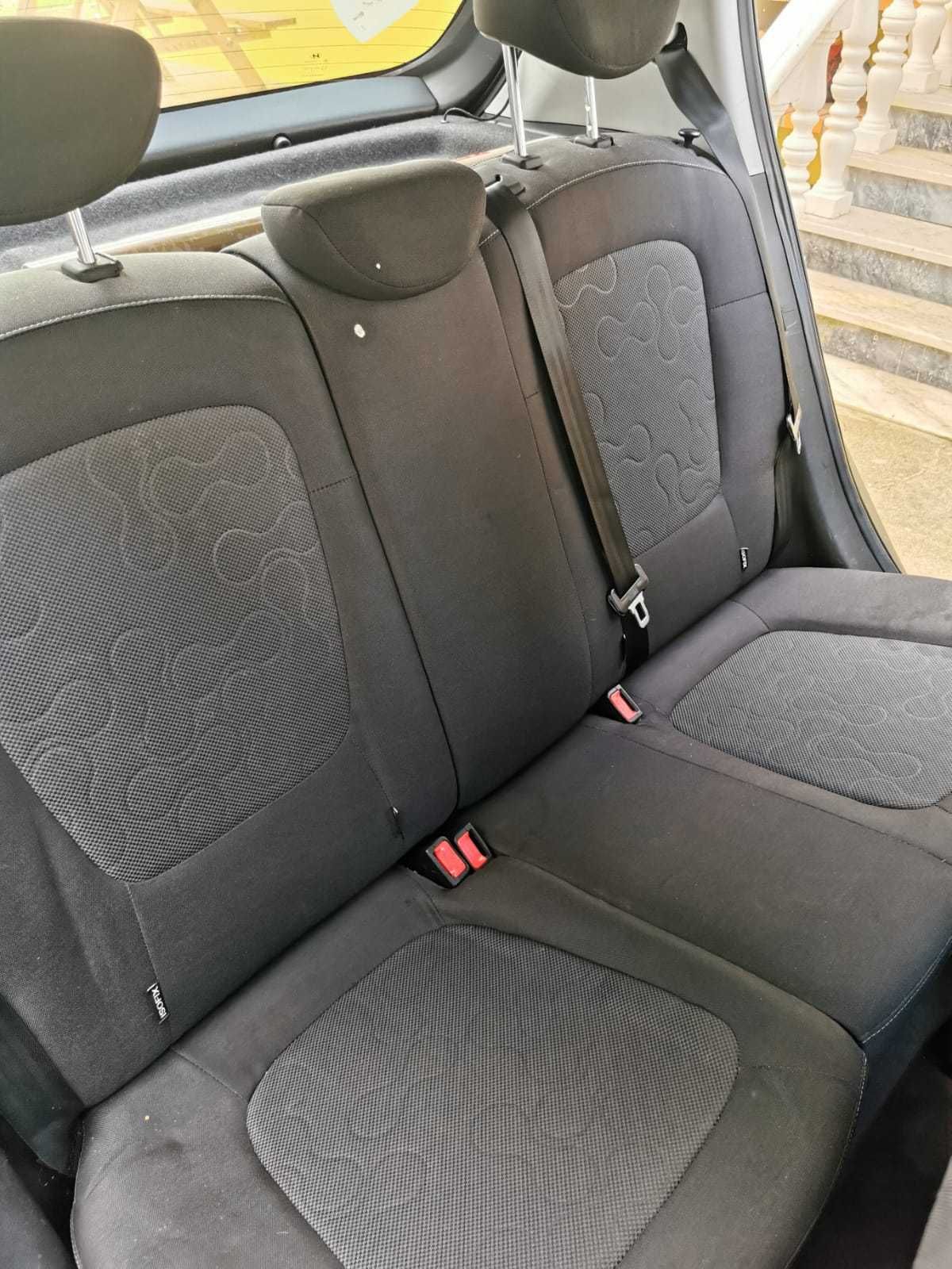Hyundai i20 - Económico
