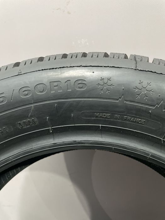 205/60 R16 Dunlop Winter Sport 5