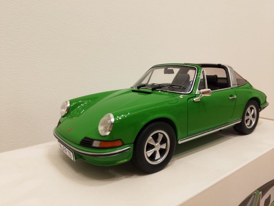 1:18 Schuco Porsche 911 Targa